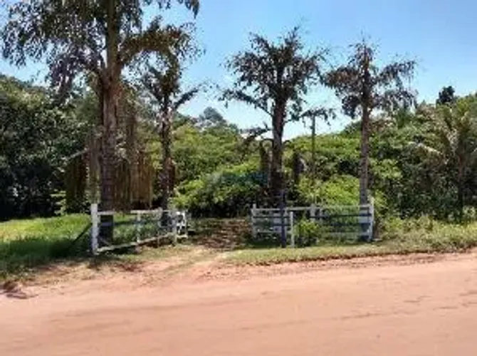 Chácara - Descalvado/SP.