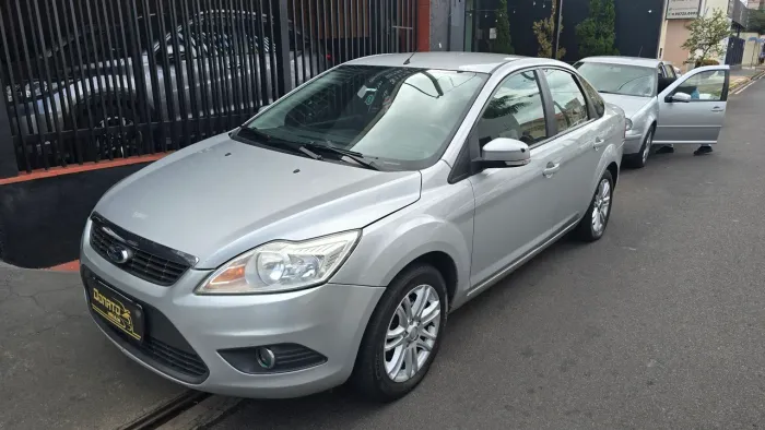 Ford Focus Sedan 2.0 16v/2.0 16V Flex 4P Aut. 2013