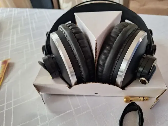 Fone de Ouvido SHP300 - Bom estado - Headphone Over ear