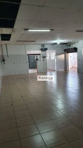 Salão à venda, 180 m² por R$ 180.000,00 - Irmãos Franceschi - Itapuí/SP