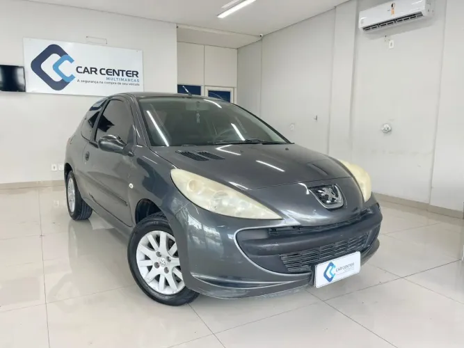 Peugeot 207 X-line 1.4 Flex 8V 3P 2011
