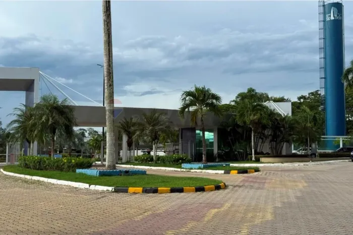 Terreno de 800 m² no Condomínio Marina Rio Belo