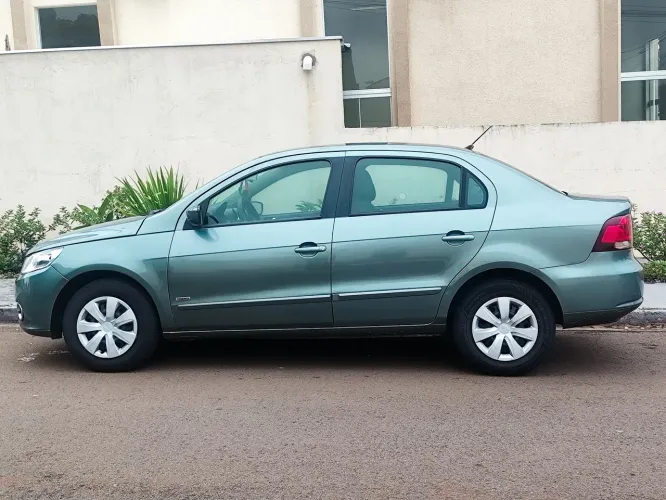 Volkswagen Voyage 1.0/1.0 City MI Total Flex 8V 4P 2010
