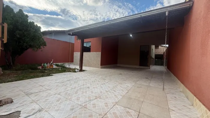 Alugo casa em Anápolis-GO