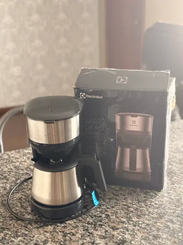 Cafeteira Eletrolux 1,5L jarra de inox
