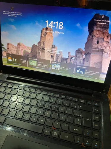 Notebook Positivo Ultra