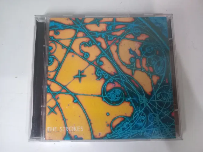 CD+DVD STROKES ISTHIS IT