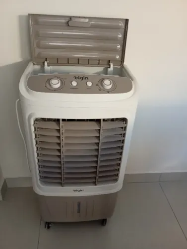 Climatizador 46 litros poucos dias usado