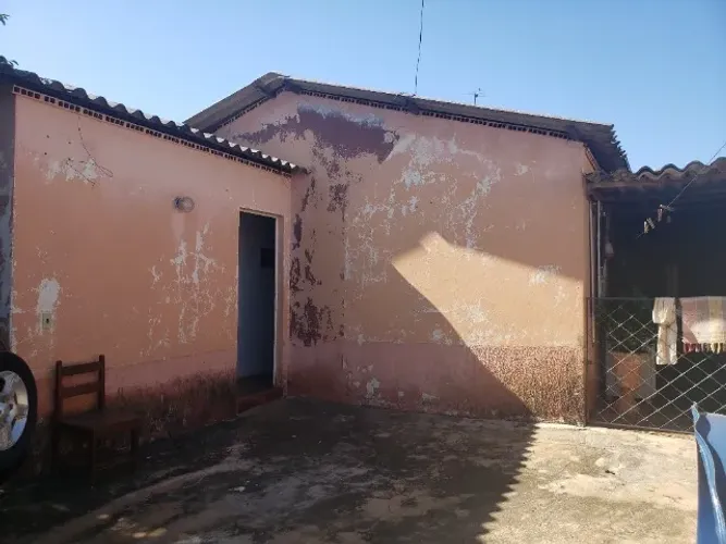 casa setor parque Atheneu-Goiânia