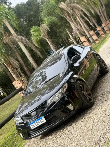 Kia Motors Cerato Koup 2.0 16V Aut. 2012