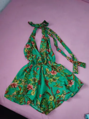 DESAPEGO: Macaquinho estampado floral