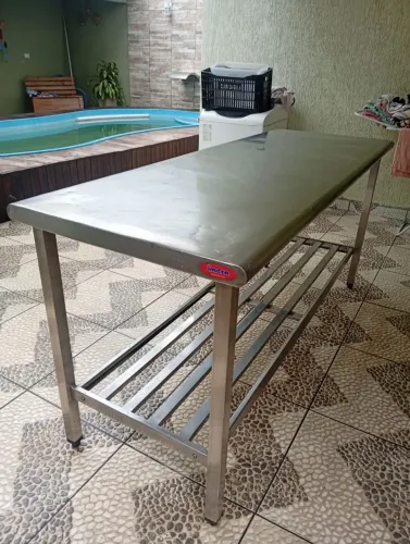 Mesa de inox Imeca Top de linha 100% inox