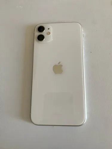 iPhone 11 branco 64gb