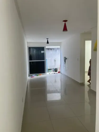 Vendo excelente apartamento térreo nos Bancários, 02 quartos, R$ 329.000,00