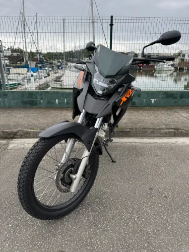 Honda XRE 300 2020 - Baixa KM, Único Dono, Impecável