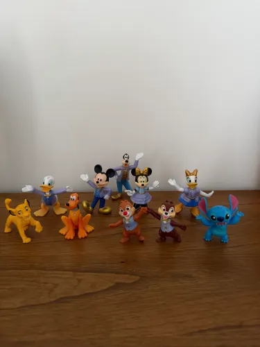 Coleção Disney 50 anos mc Donalds com 10 personagens 