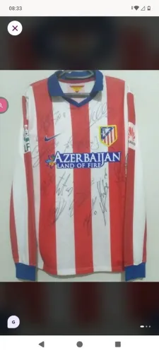 Camisa Atlético. Madrid 2014 / 2015 #10 Arda Jogo Autografada Elenco Certificada