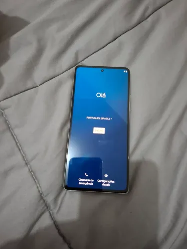 Celular edge 20