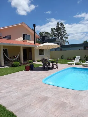Casa em Condomínio 4 Quartos com Piscina no anúncio - Sul Do Rio