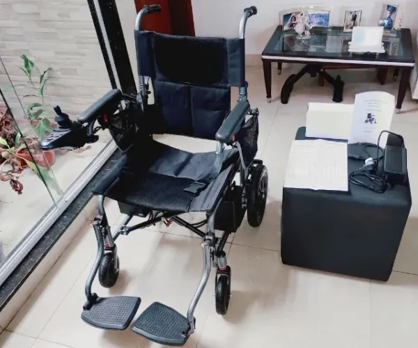 Cadeira de Rodas Motorizada Seminova com Nota Fiscal