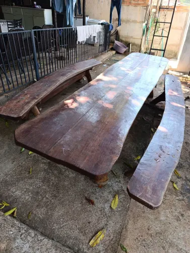 Mesa de madeira de 4 metros