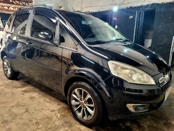 Fiat Idea Attractive 1.4 Fire Flex 8V 5P 2014