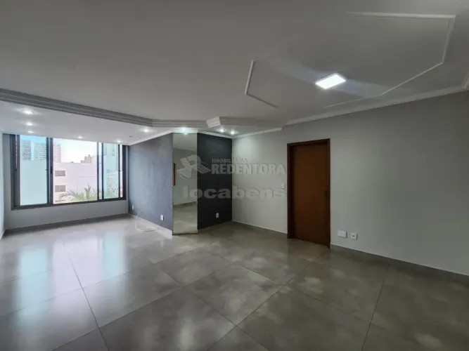Apartamento para Locação no Centro com 3 Dormitórios e 1 vaga de garagem.