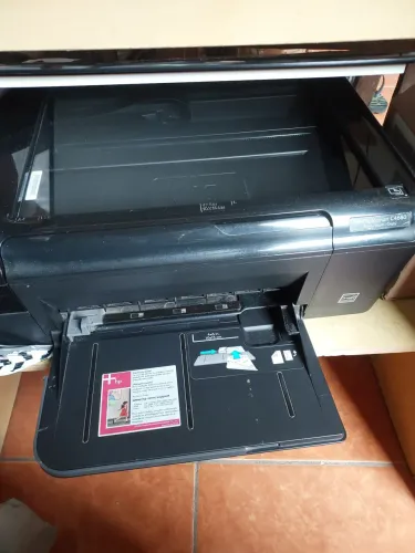 Vende-se Multifuncional HP Photosmart c4680