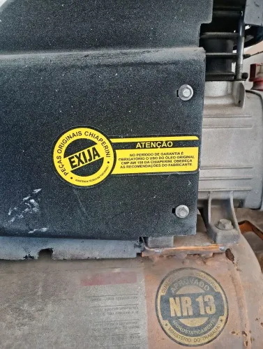 Vende-se compressor
