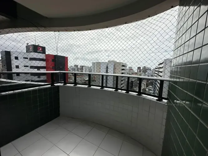 QUARTO E SALA JATIUCA COM VARANDA