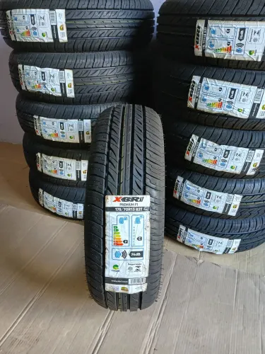 Pneu aro 13 175/70R13 