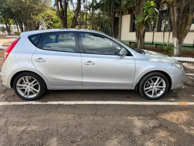 Hyundai I30 2.0 16V 145cv 5P Aut. 2010