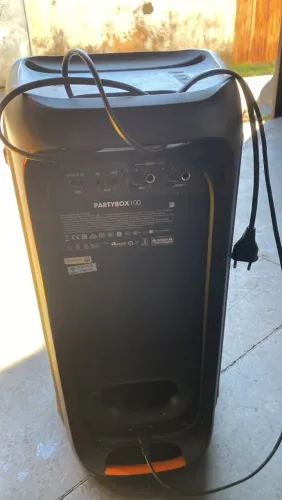 Vende - se caixa de som Jbl