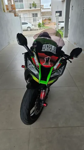 Vendo Kawasaki zx10R