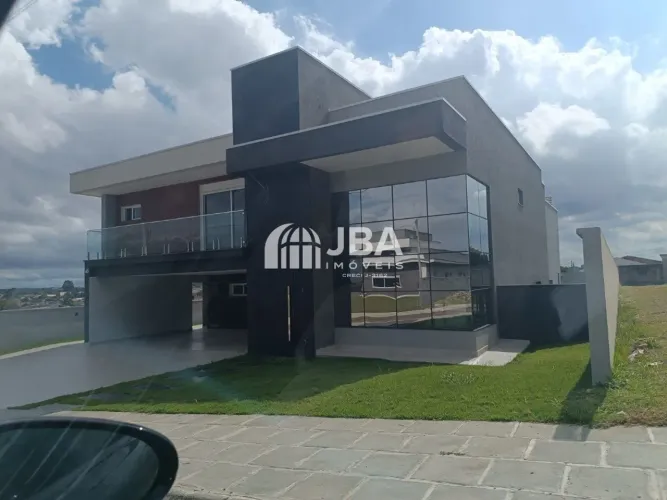 CASA NOVA DE ALTO PADRÃO EM CONDOMÍNIO PINHAIS