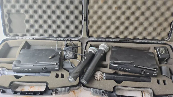 Microfone Shure sem fio UHF SM58 Beta