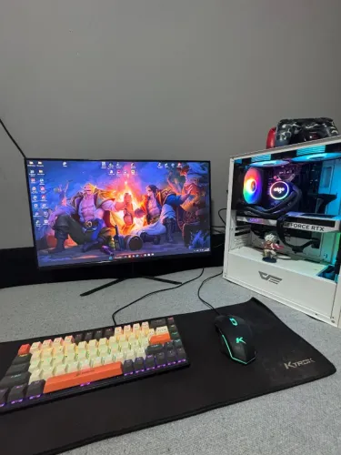 ? PC Gamer Completo Ryzen 5 5600G + RTX 4060 8GB + Monitor 27