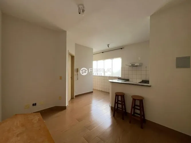 Apartamento para alugar em Americana, Vila Rehder, com 1 quarto, com 49 m², Cond. Sem Nome