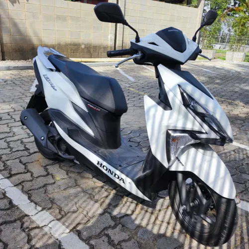 Honda elite 125