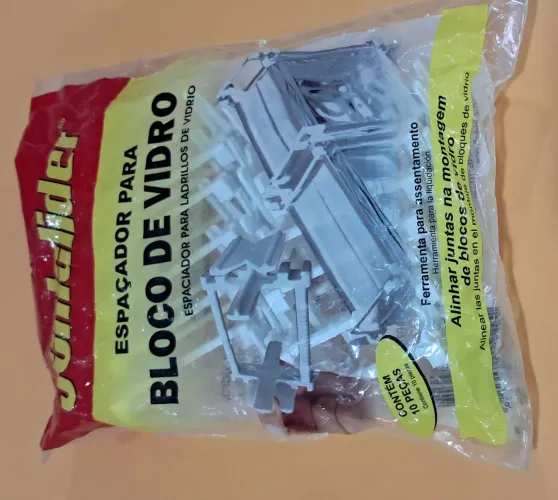 Espaçador para bloco de vidro 