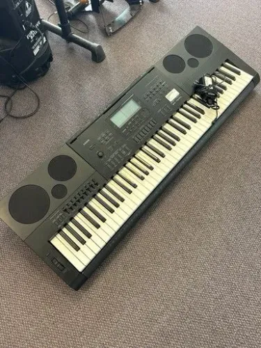Teclado Casio Wk-7600