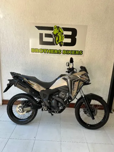 HONDA XRE 300 SAHARA ADVENTURE