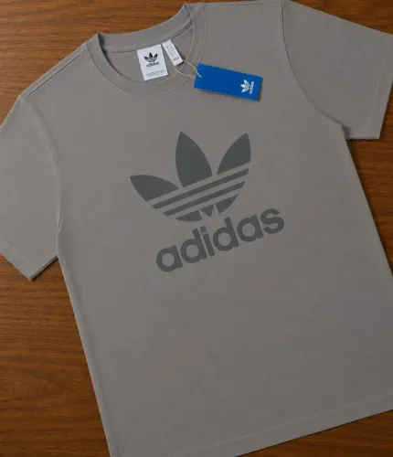 Camiseta adidas Originals NOVA