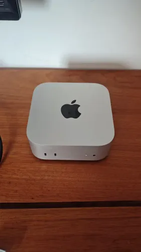 Mac Mini M4 16GB RAM | Excelente Estado + Acessórios