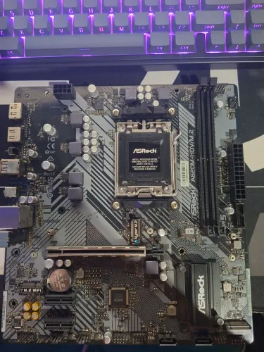 Placa mãe ddr5 asrock A620m