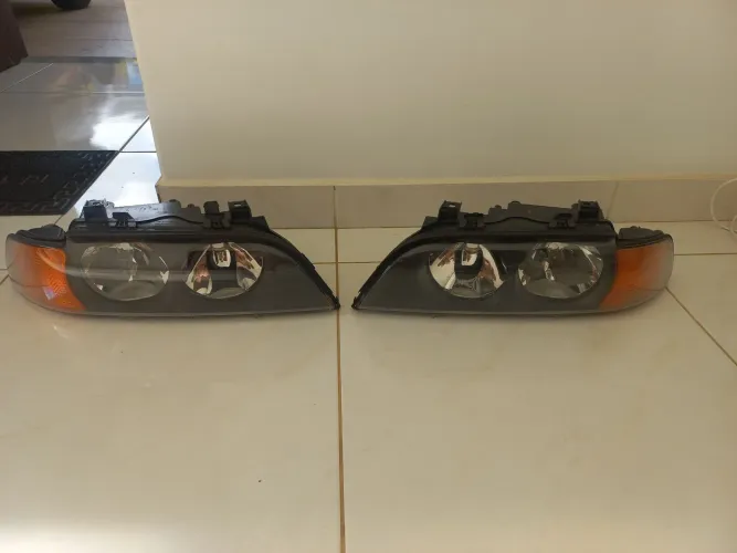 Par farol original hella Bmw 528i 540i 96 a 00