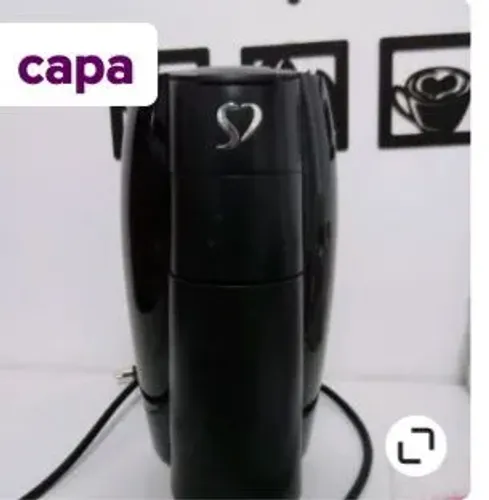 Vendo cafeteira de cápsula 3 corações usada