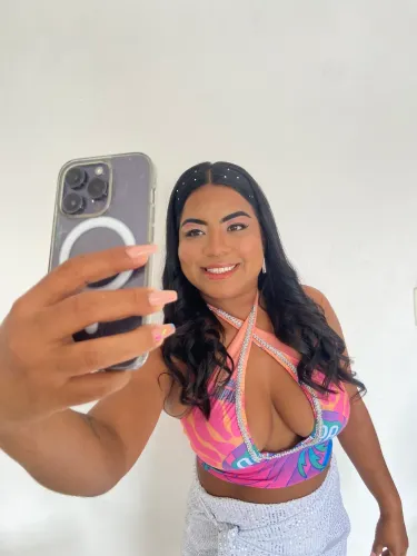 MAQUIAGEM A DOMICÍLIO 85,00 *