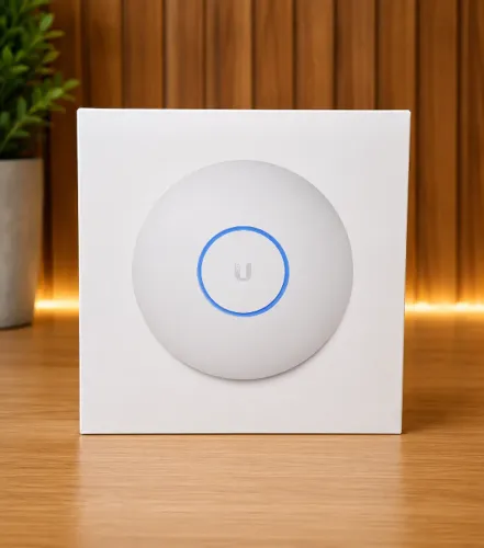 Ponto de Acesso Ubiquiti UniFi UAP-AC-LR