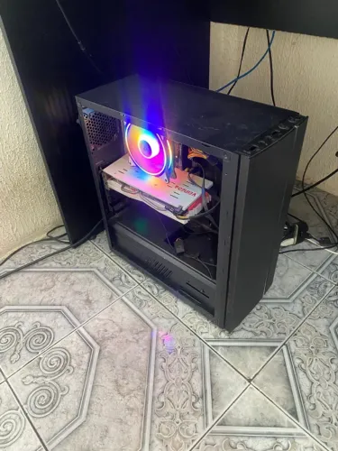 Computador Gamer Xeon 2680 RX580 20gb ram Completo